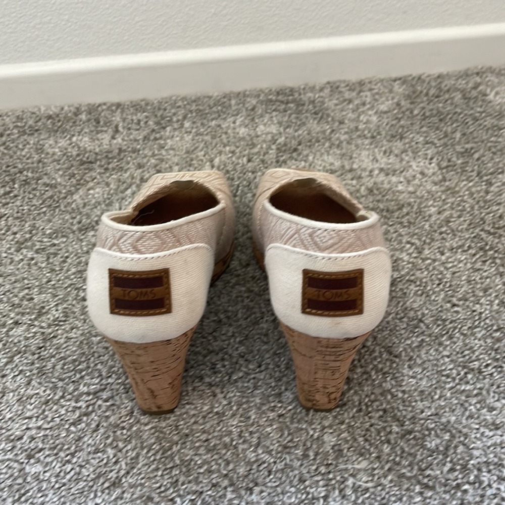Toms wedge sandals size 7 - Picture 7 of 8